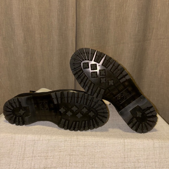 Dr. Martens | Unisex Jadon Boot White Smooth Leather Platforms | Size 9M/10L - Picture 6 of 8